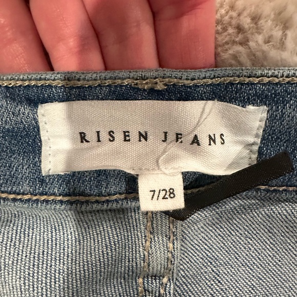 Risen jeans, Size 7, Waist 28” - Picture 4 of 4